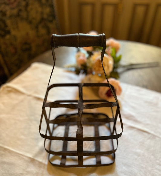 fa812 French Vintage bottle holder with wooden handle