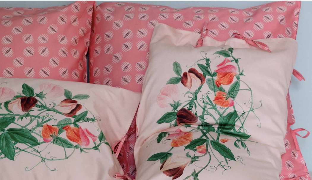 Beautiful Organic printed pair of pillowslips, reversible ( sweet pea)