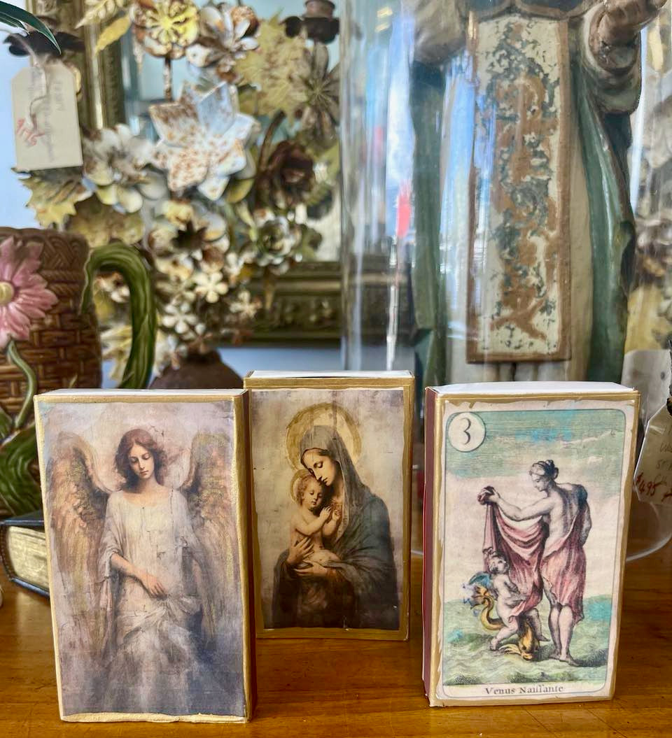 Beautiful L'Amour (love) cupid Matchbox