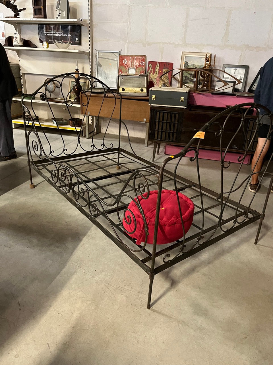 fa3611 French metal campaign bed
